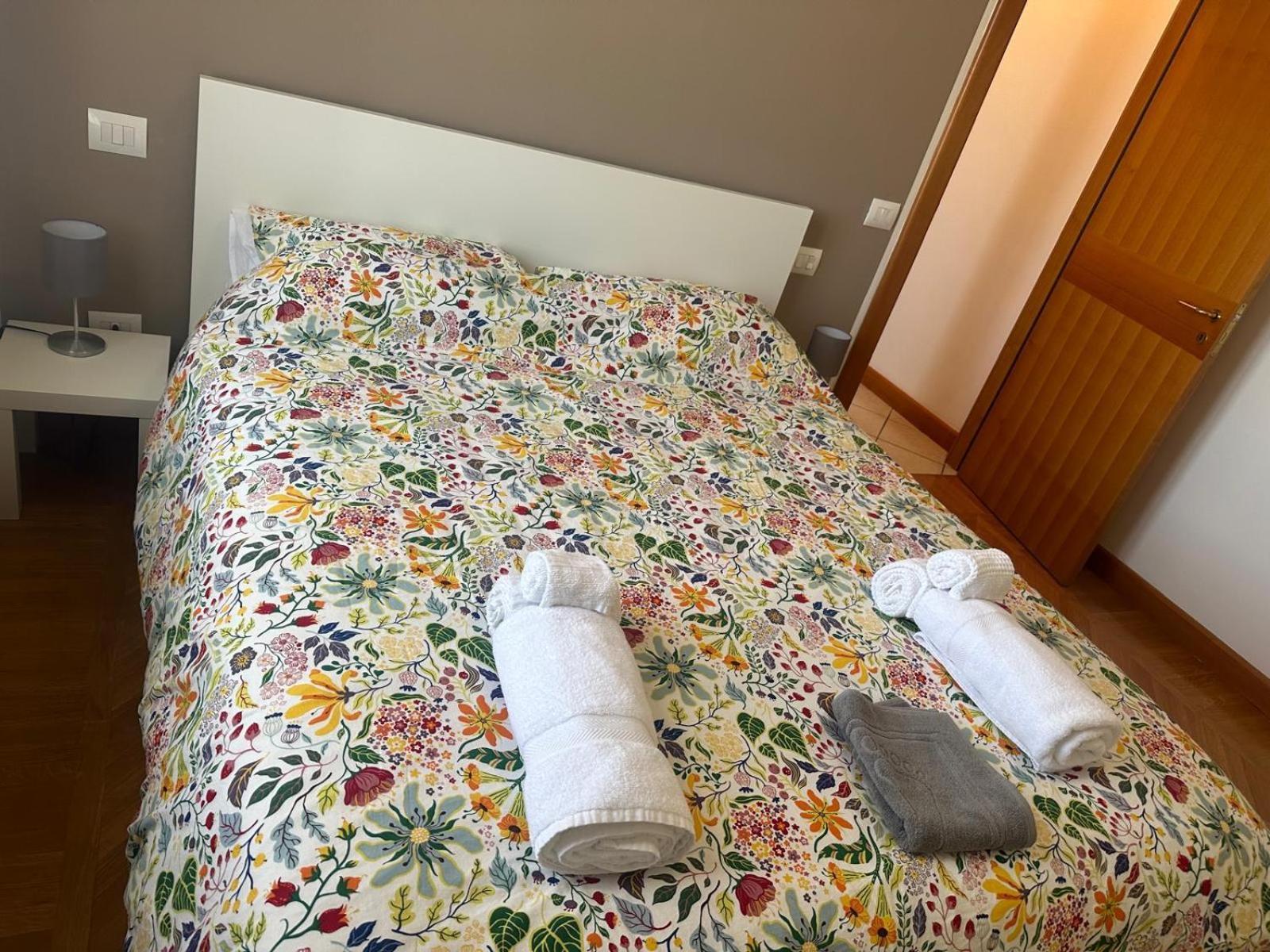 Nicholas B&B City Center- Apartment Bolonya Dış mekan fotoğraf